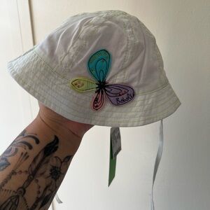 Boboli Baby NWT Infant White Bucket Hat Butterfly With Chin Strap Size‎ XXS